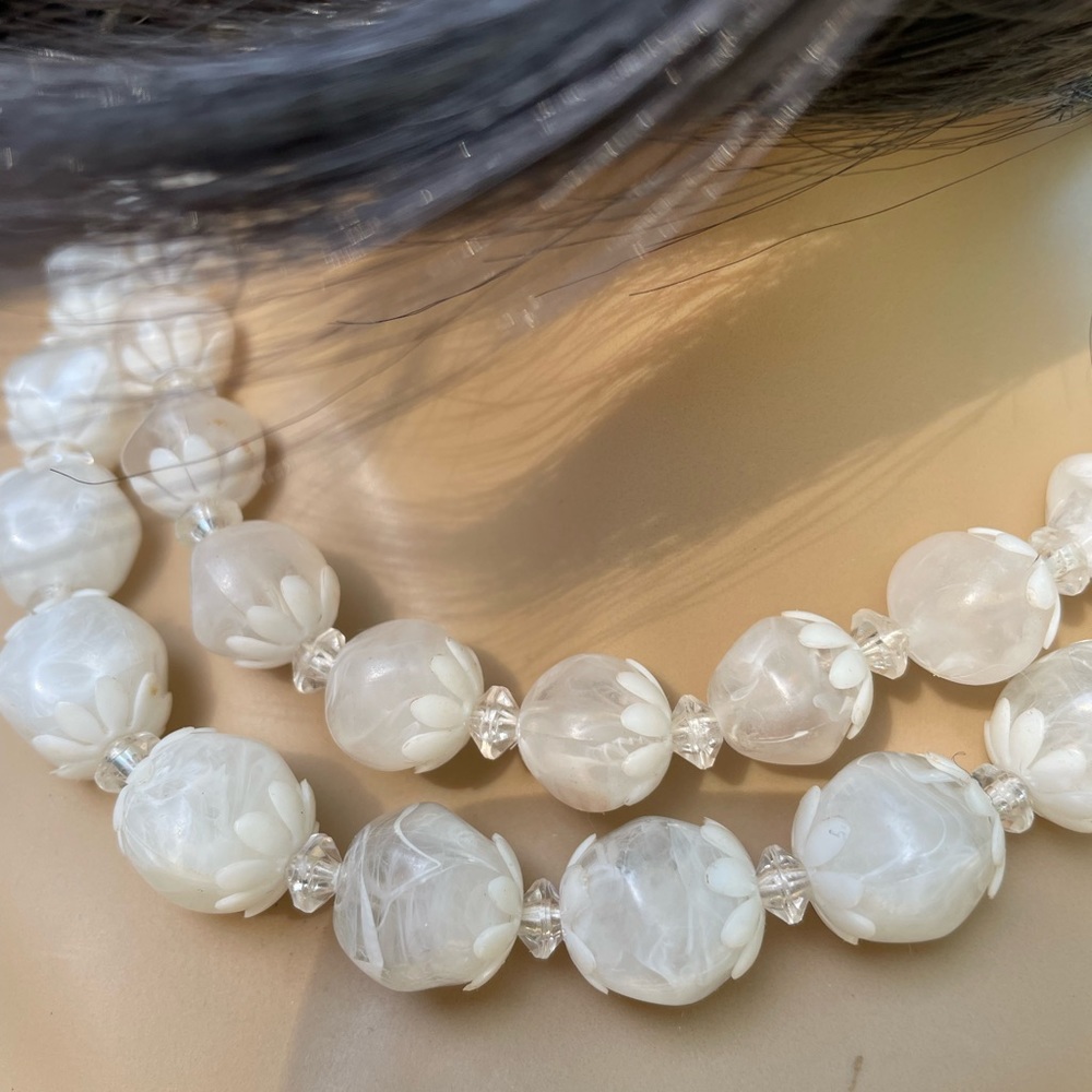 Choker Vintage Fashion Adjustable White Decorative Bead Double Strand Choker - Picture 7 of 9